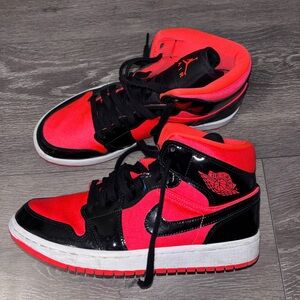 Nike air jordans Red and Black High-Top Sneakers